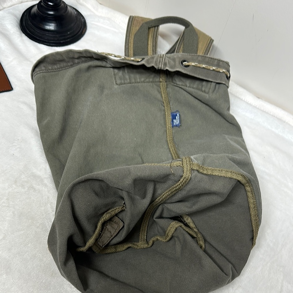 Green Canvas Duffel Bag With Drawstring Closure - image 5